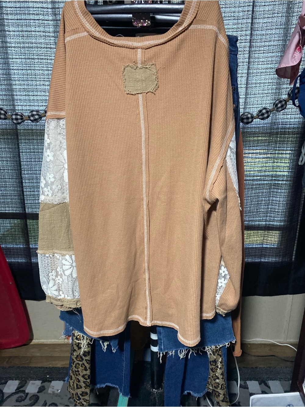 POL Women's Tan Patchwork V-Neck Waffle Knit Hoodie - Picture 5 of 5